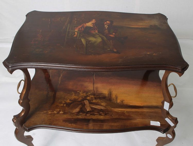 Antico tavolino francese del 1800 dipinto tecnica Vernis Martin