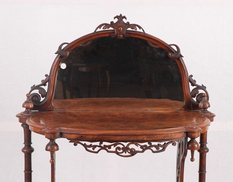 Antico Canterbury inglese del 1800 in radica di noce