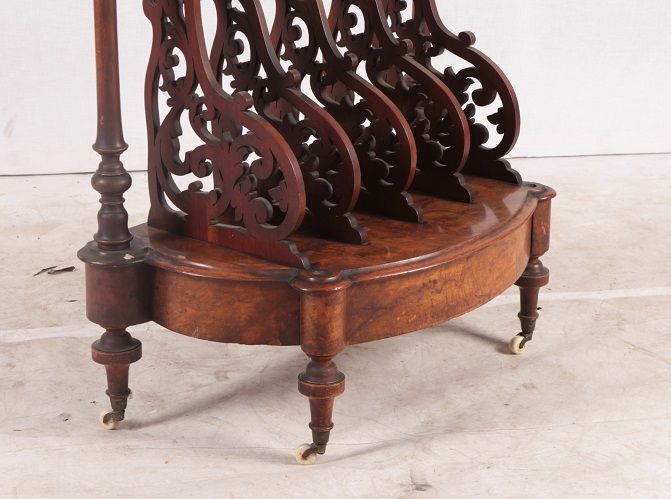 Antico Canterbury inglese del 1800 in radica di noce