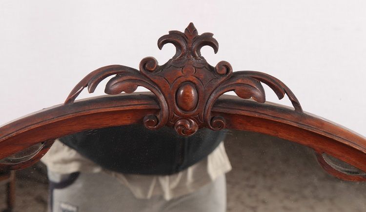 Antico Canterbury inglese del 1800 in radica di noce