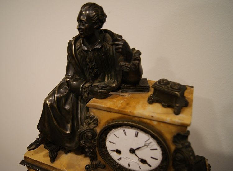 Antico orologio da tavolo francese del 1800 stile Impero 