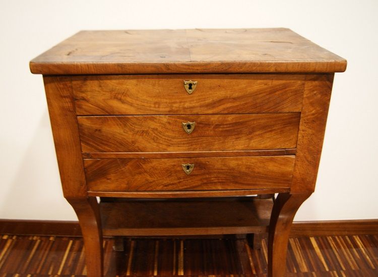 Antica toilette francese del 1800 stile Direttorio in legno di noce