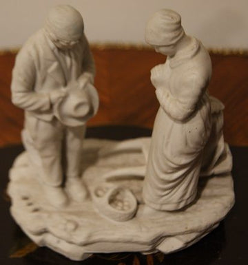 Pair of antique French biscuit porcelain from the 1800s, Sowing scene