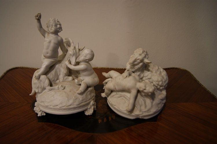 Antiche statuine in porcellana biscuit francese del 1800 putti 