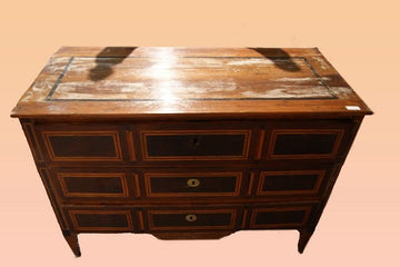 Antique Italian inlaid chest of drawers from the 1700s