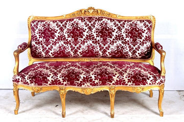 Antique living room sofa and armchairs from the 1800s in Louis XV style