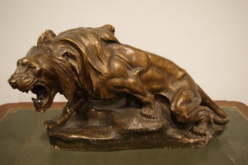 Antique signed sculpture by Thomas François Cartier Lion en furie