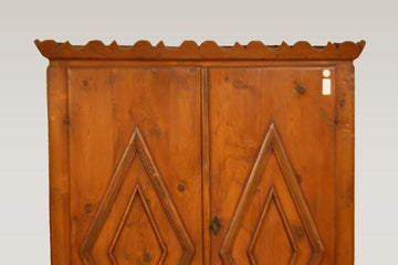 Armoire espagnole de 1700 en mélèze