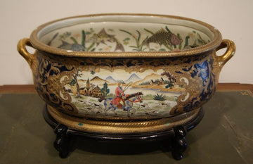 Grand centre de table ancien en porcelaine orientale de 1900