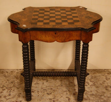 Antique briar card table with English inlays from the 1800s