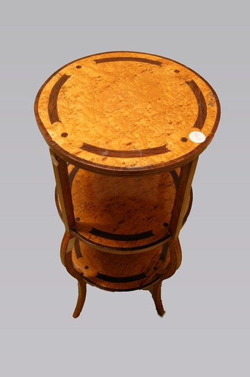 Coppia di tavolini in betulla