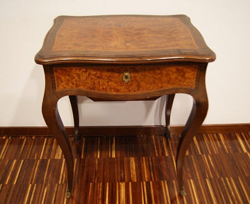 19th century Louis XV style dressing table in briar wood
