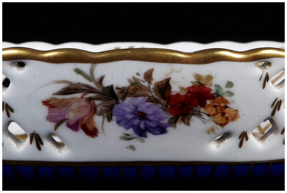 Antico centrotavola francese del 1800 in porcellana di Sevres