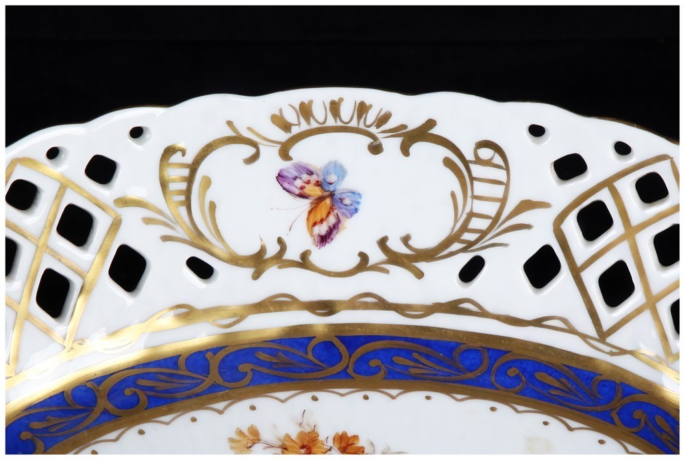 Antico centrotavola francese del 1800 in porcellana di Sevres