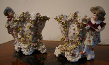 Pots avec personnages en porcelaine de Meissen