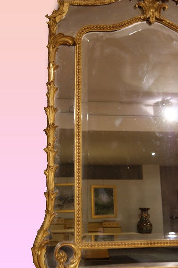 Important Louis XV mirror