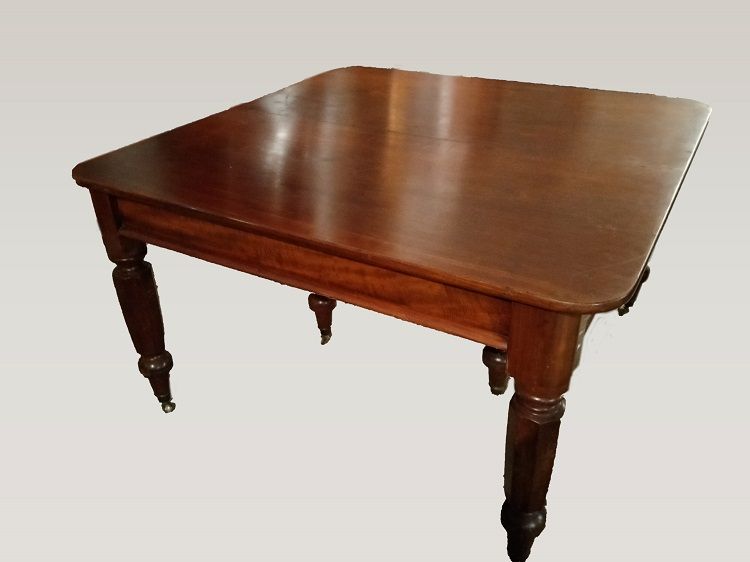 Antico tavolo del 1800 Vittoriano allungabile in mogano