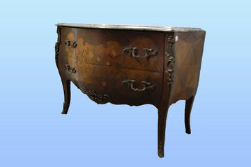 Commode française ancienne de style Louis XV de 1800 avec marqueterie