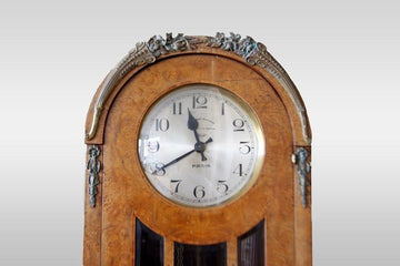 Horloge à colonne ancienne de style Decò en orme et loupe d'orme