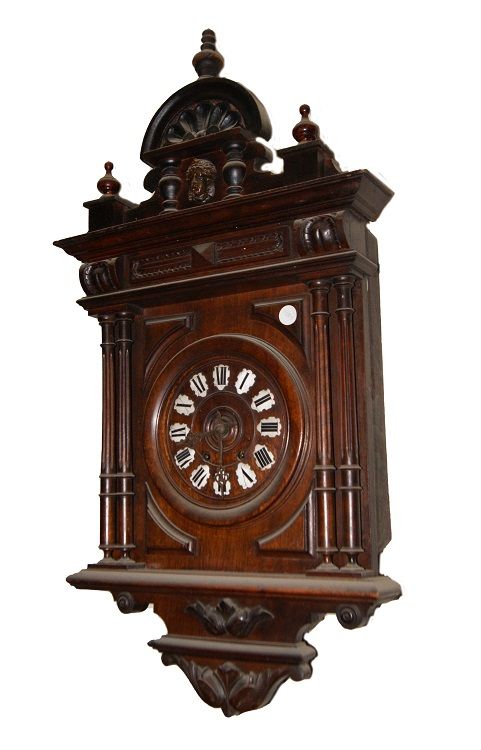 Antico orologio pensile italiano in noce stile Rinascimento