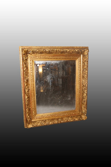 Superbe cadre de miroir français des années 1800, richement fini