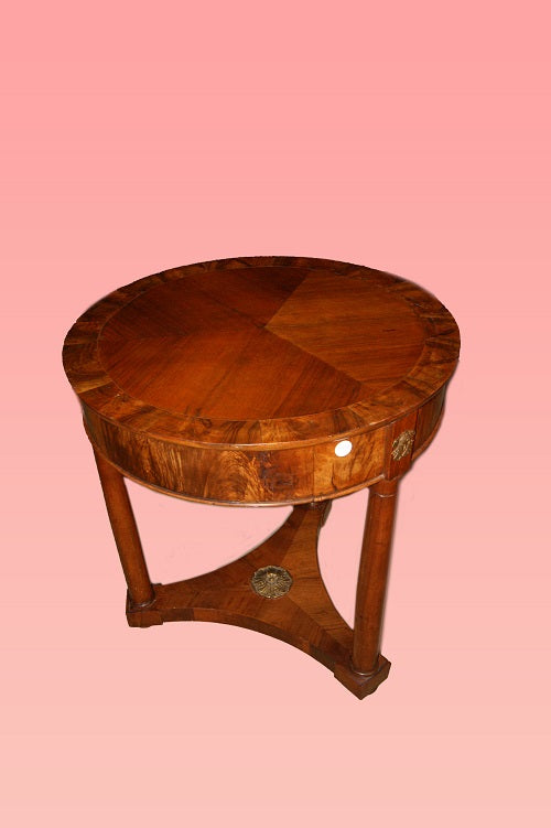 Stupendo Tavolino francese stile Impero del 1800 in legno di mogano con bronzi
