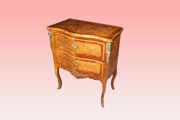 Samll Richly inlaid French Louis XV style chest of drawers from the 1800s in walnut