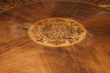 Bellissimo tavolo olandese stile Regency in palissandro riccamente intarsiato