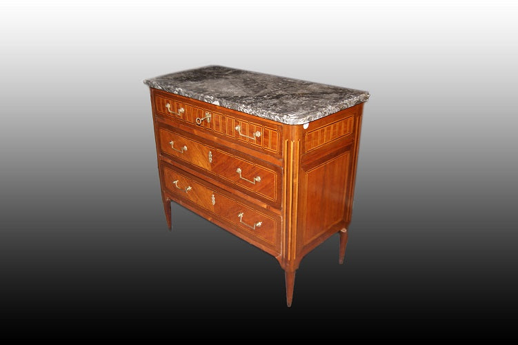 Bellissimo piccolo comò francese del 1800 stile Luigi XVI a 3 cassetti
