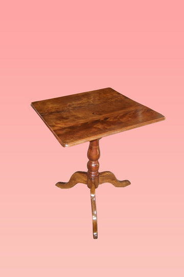 Petite Table carrée de style Régence du 19ème siècle en bois d'acajou et plume d'acajou