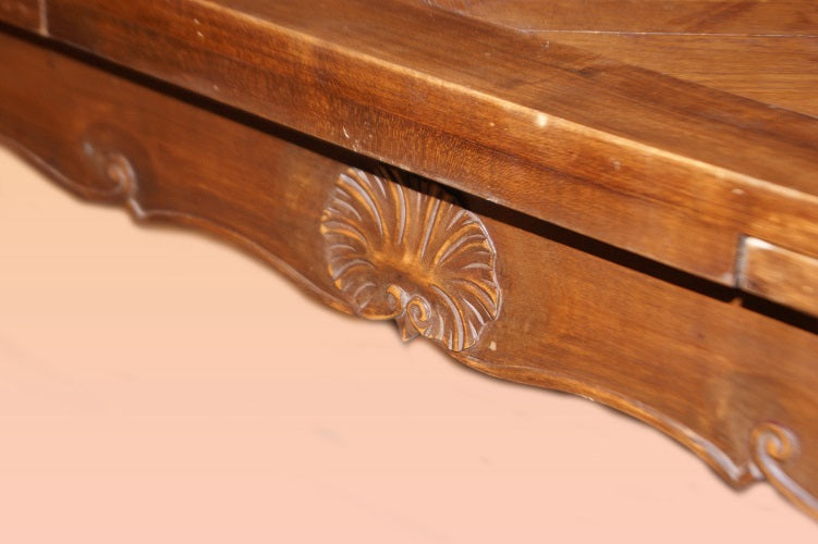 Tavolo Provenzale rettangolare del 1800 in legno di noce con piano parquettato