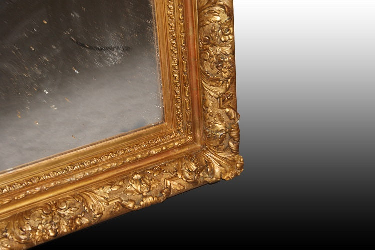 Stupenda cornice specchiera francese del 1800 riccamente rifinita