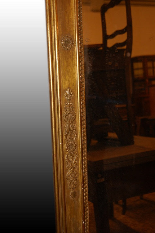 Antica Bellissima specchiera verticale francese stile Impero dorata
