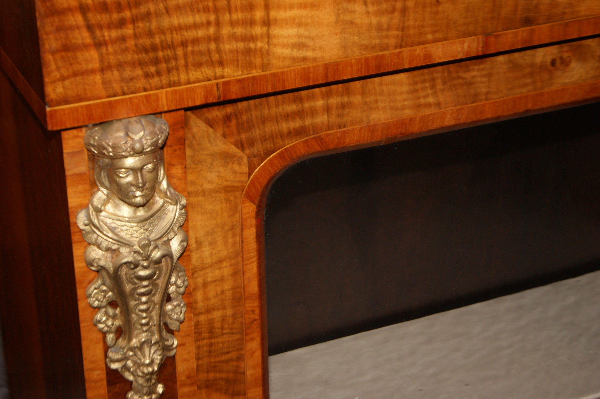 Vetrina 2 porte vittoriana del 1800 in legno di noce