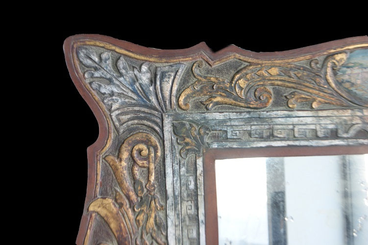 Particolarissima specchiera del 1900 con cornice in Pelle dipinta