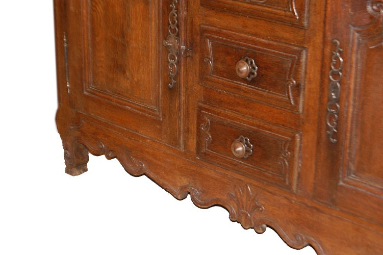 Grande credenza doppio corpo del 1700 francese stile Provenzale in legno di rovere