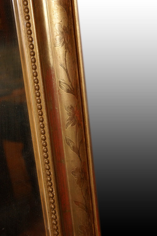 Grande specchiera francese stile Luigi XVI in legno dorato