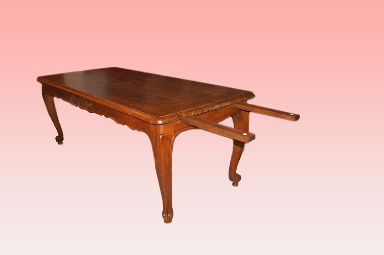 Grande tavolo francese provenzale del 1800 rettangolare con allunghe