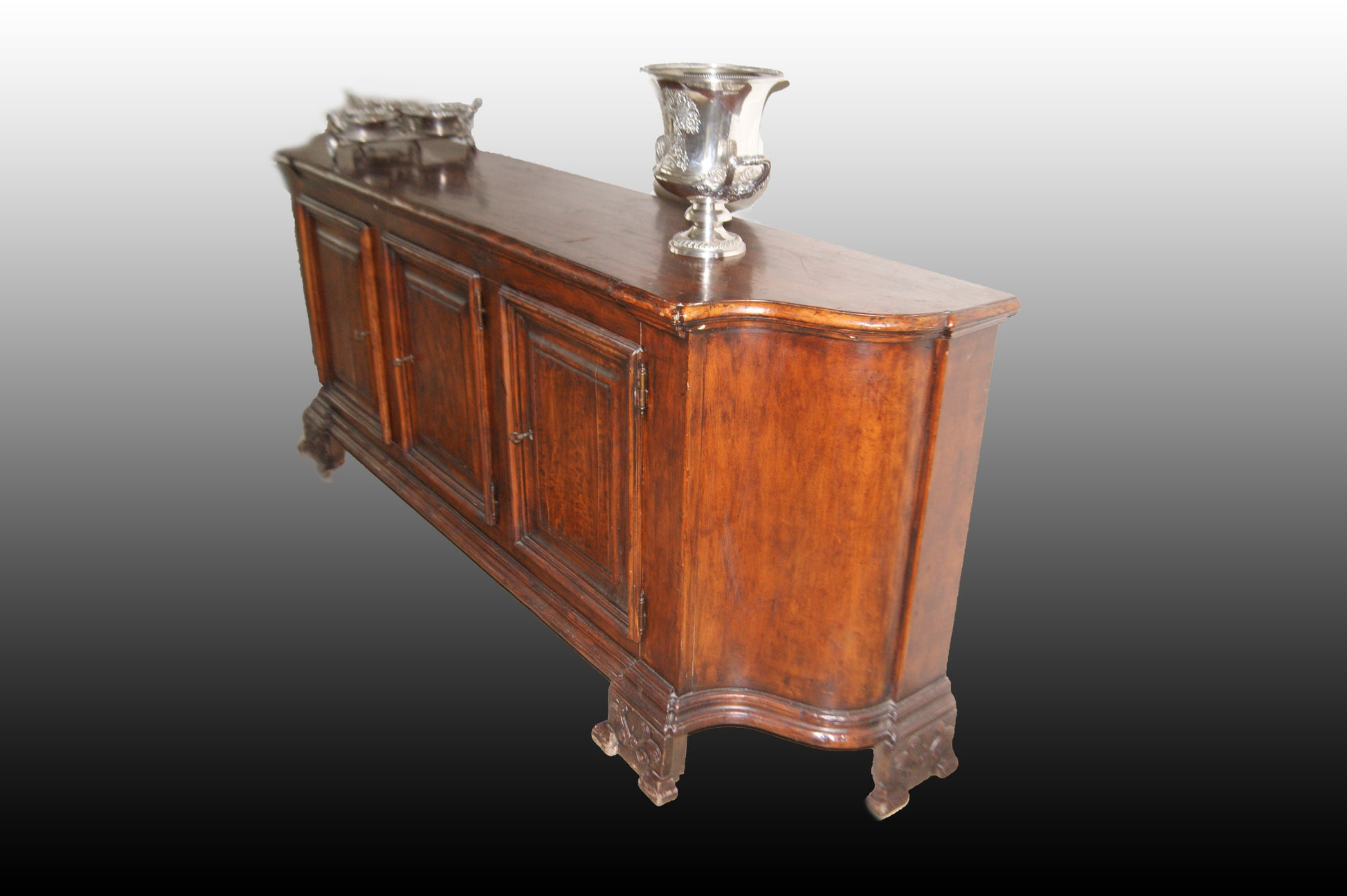 Credenza italiana di metà 1900 stile Luigi XIV
