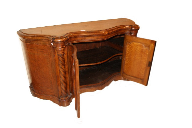 Servante sideboard inglese di metà 1800 stile Vittoriano in legno di olmo