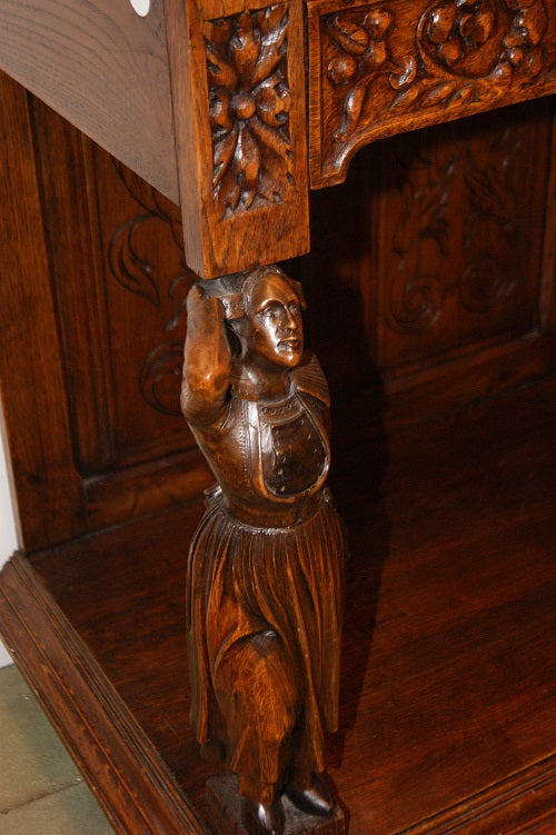 Credenza Vetrina francese stile Enrico II in legno di rovere con ricchi intagli